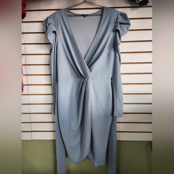 FN light blue wrap dress 2x - Picture 2 of 6